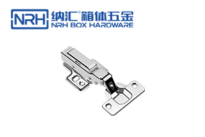 大門鉸鏈等同于合頁的存在嗎？