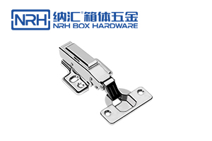 安裝柜門合頁的時(shí)候如何調(diào)整？